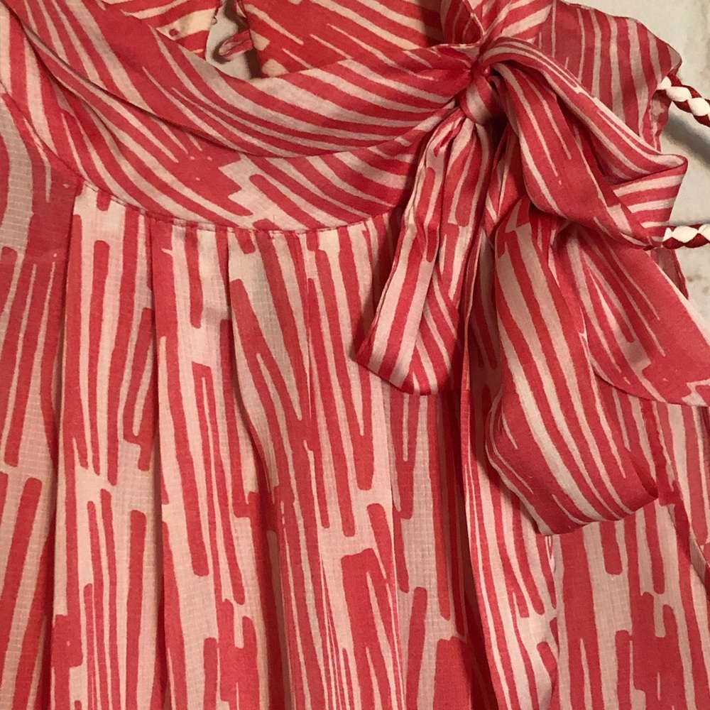 NY& Company Sleeveless blouse